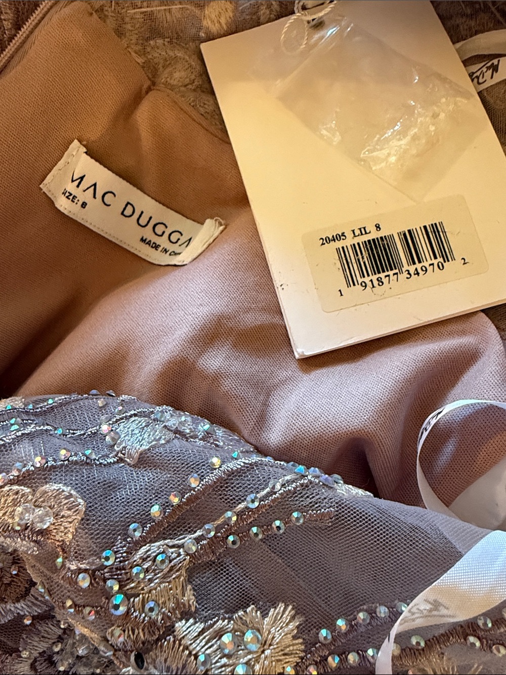 MAC DUGGAL
Light Purple Embellished Floral Cap Sleeve A Line Gown - Picture 13 of 15